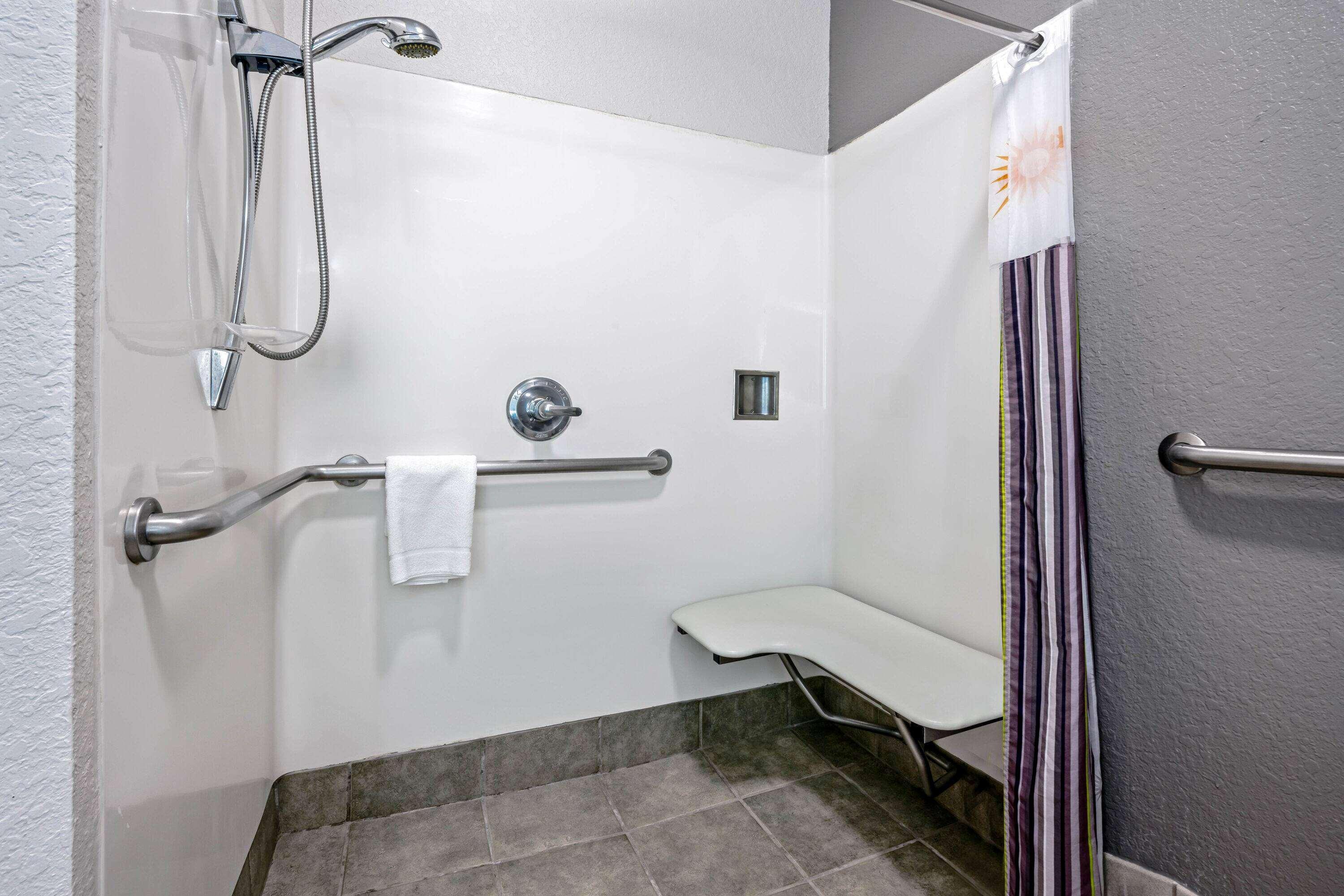 Hotel La Quinta By Wyndham Conroe Exterior foto